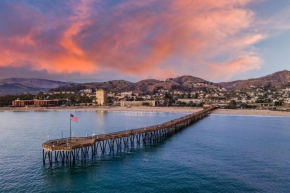 Ventura Downtown Minutes to Beaches